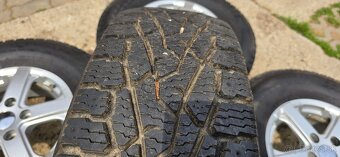 Predam Nokian 245/75 R 16 - 2