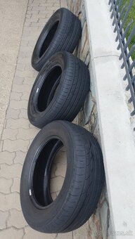 Continental 215/60 R16 - 2
