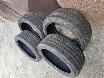 235/40 R19 Continental letné - 2