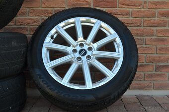 5x112 R20 zimna sada Audi Q7 4M + 285/45 R20 Goodyear - 2