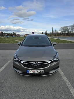 Opel Astra ST Combi 81kw Manuál - 2