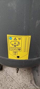 Pístový kompresor Schneider UniMaster ST - 2