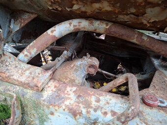 Náprava praga v3s - 2