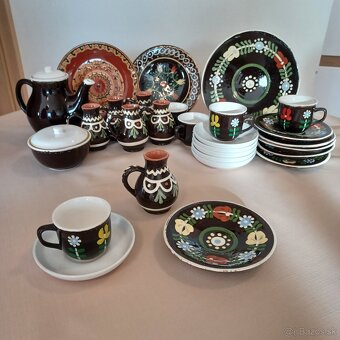 Keramika komplet s poličkou - 2