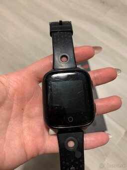 Detské smart hodinky Carneo GUARDKID+ 4G Platinum - čierne - 2