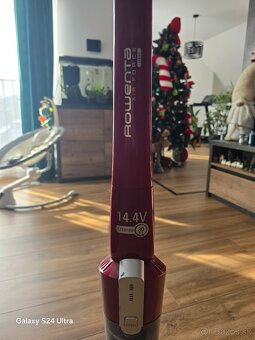 Tyčový vysávač Rowenta - 2