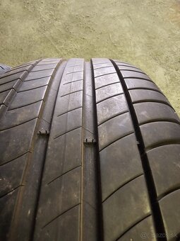 215/55R18 - 2