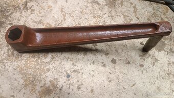 Predám kľukula na strojný zverak - 2