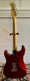 Fender Stratocaster MIM - 2