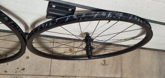 Gravelove DT swiss kolesa - 2
