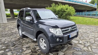 Predám Mitsubishi Pajero 4 - 2