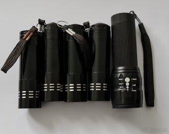 4ks UV baterka a 1ks Led baterka - 2