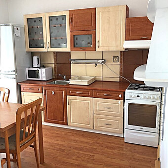 Slušný 3 i, čiast. rek., zariad., Lo, Smolenická Petržalka - 2