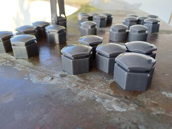 Predám Na Opel Insignia - 2