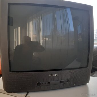 Darujem funkčny tv panasonic - 2