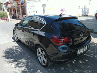 OPEL ASTRA J - 2