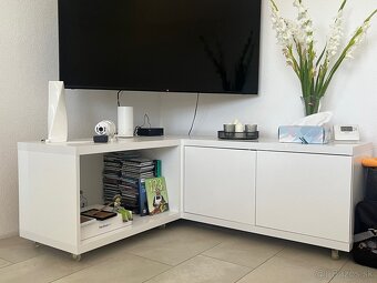 Stolík pod TV - 2
