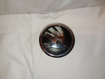 predny znak skoda 9cm 5ja853621 30€ - 2