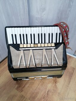 Melodia VI.-96 bas. - 2