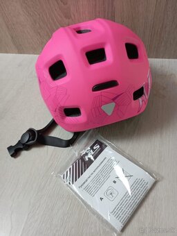 Prilba NOVA - 2