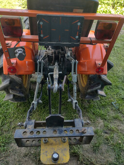 KUBOTA B 6000 - 2