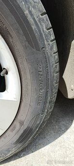 letné pneumatiky 215/60 r16 originál škoda - 2