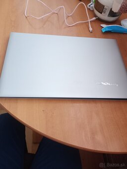lenovo ideapad ultrabook dotikovy - 2