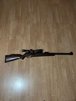 Vzduchovka Hammerli Hunter force 900 s puškohľadom - 2