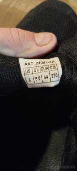 Predám Adidas 44 - 2