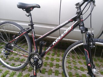 Dámsky trekingový KELLYS KAPPA,28"kol.,27"rám, Odpružený - 2