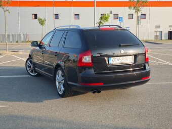Škoda Octavia II RS 2.0 TSI - 2