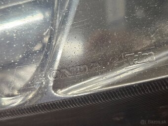 Predne svetlo Civic 6g facelift lave - 2