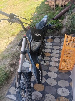 125 asix 4B 4 takt - 2