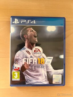 Playstation 4 pro - 2