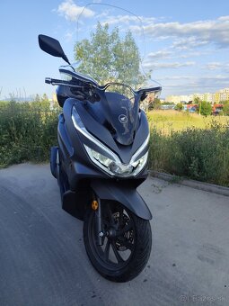 Honda PCX 2020, 12700 km - 2