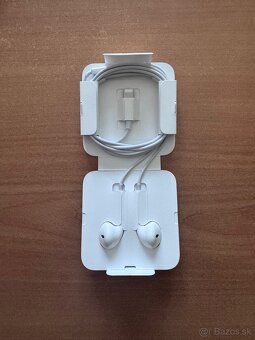 Apple EarPort s Lightning konektorom - 2