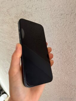 iPhone 13 - 2