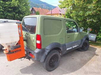 Sezuki Jimny 1.3 59 kw + radlica+posyp - 2