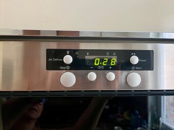 Zabudovaná Mikrovlnka Whirpool 50 cm - 2
