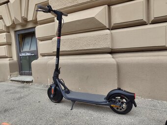 Segway Ninebot F25 Elektrická kolobežka - 2