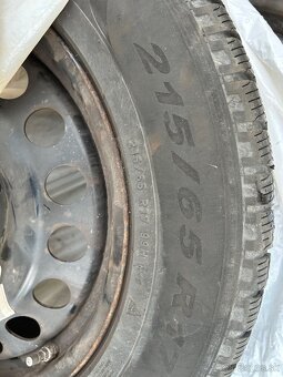 215/65 R17 - 2