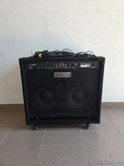 Zosilňovač Fender Rumble 100+ korg Ax5b a the t.mix802 - 2