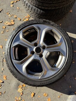 Zimná sada z Ford fiesta ST 4x108 205/45 R17 - 2