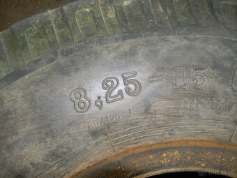 pneumatiky 8,25-15 - 2