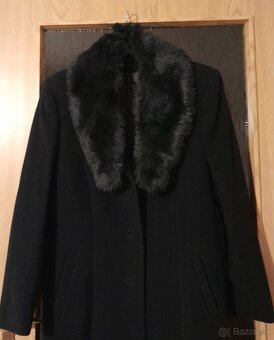 Dámsky  čierny kabát - 2