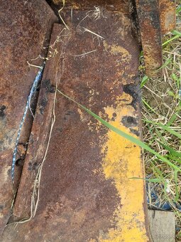 LKT 81 kyvný rám kolíska - 2