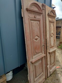 Starodávne dvere - 2