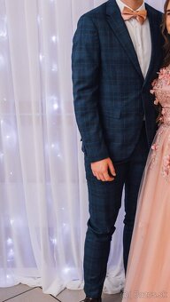 Predám pánsky oblek - 2