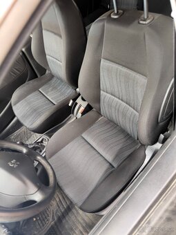 Rozpredam peugeot 207 - 2