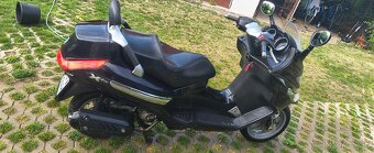 Piaggio X Evo - 2